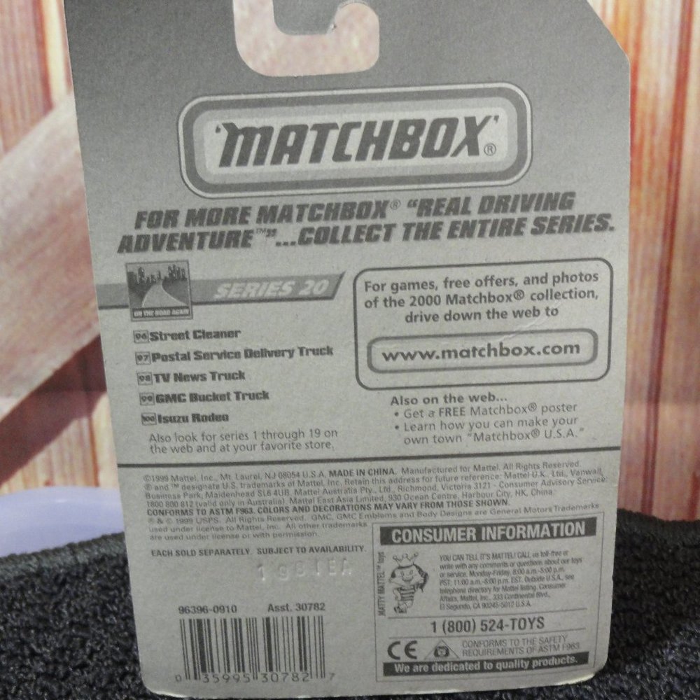 Matchbox 99 edition ISUZU Rodeo suv~roadside Rescue~Detailed~NOS~ - Picture 4 of 4